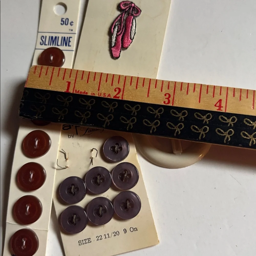Vintage Button Collection - Assorted Colors